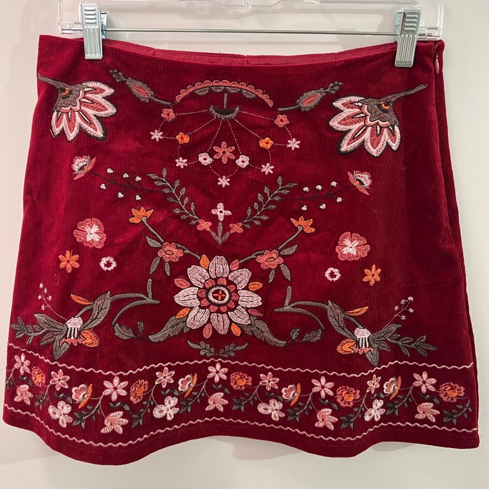 Adorable red skirt